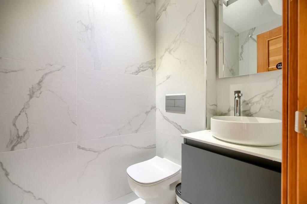 Great Flat In The Center Of Madrid-Comend-3-I מראה חיצוני תמונה